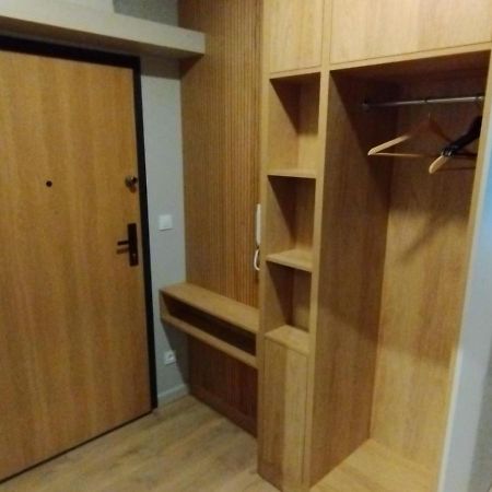Fantastyczny Apartament Lotnisko ポズナン エクステリア 写真