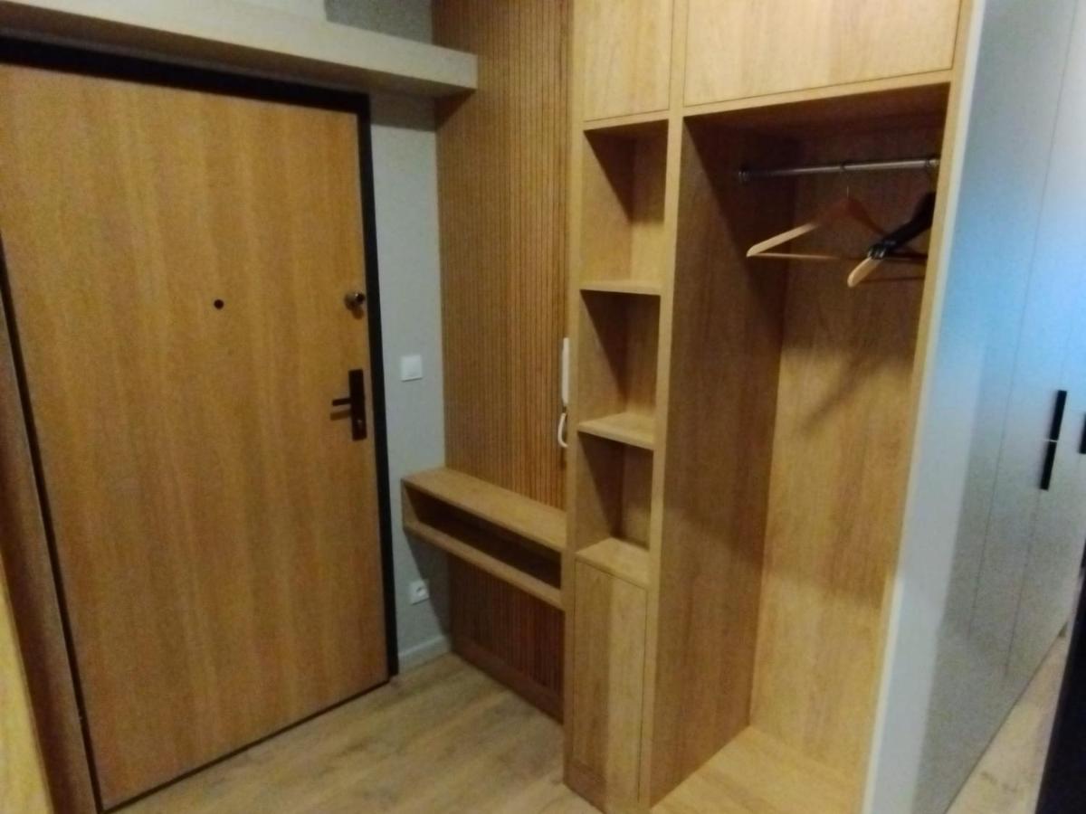Fantastyczny Apartament Lotnisko ポズナン エクステリア 写真