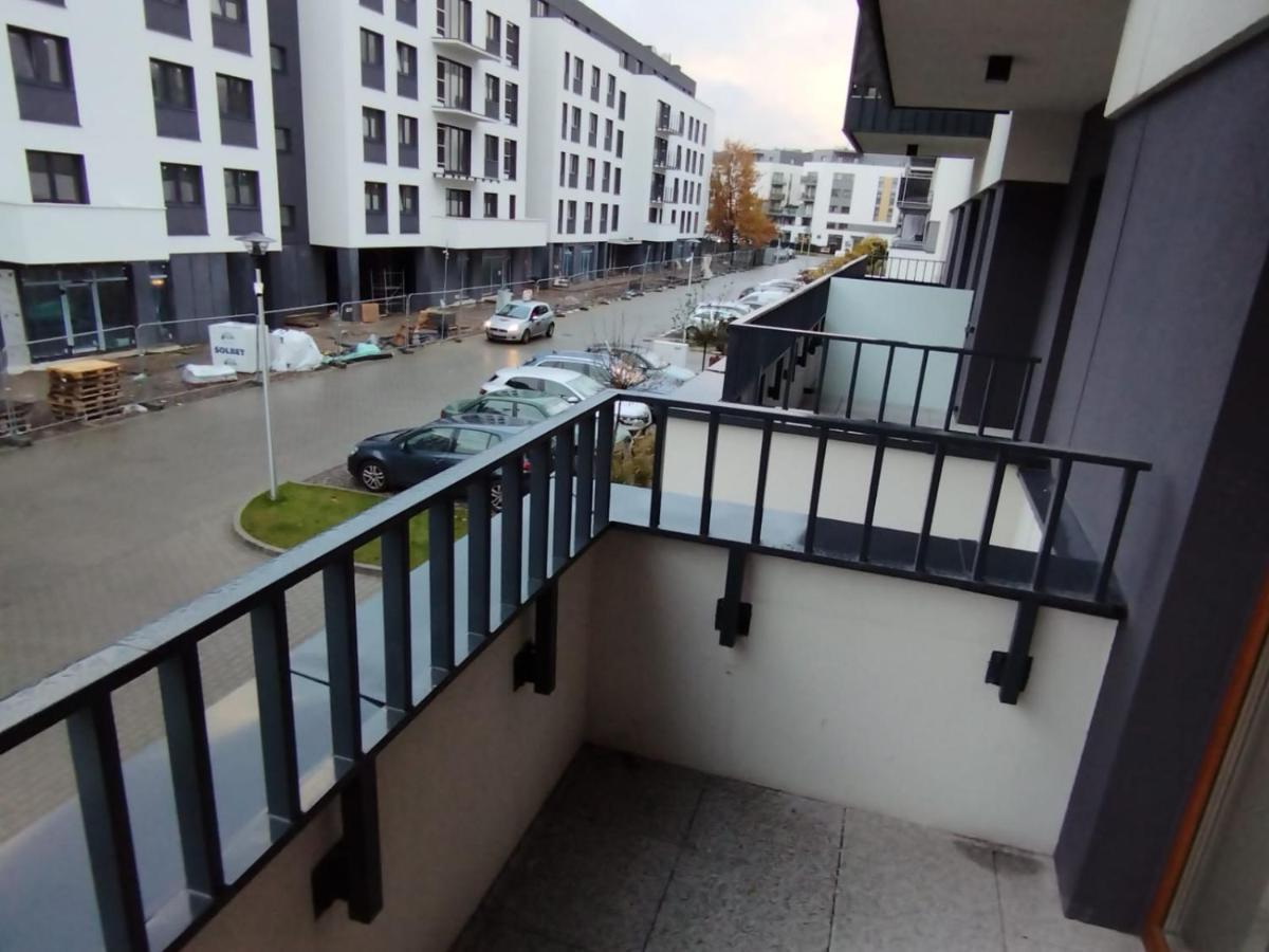 Fantastyczny Apartament Lotnisko ポズナン エクステリア 写真